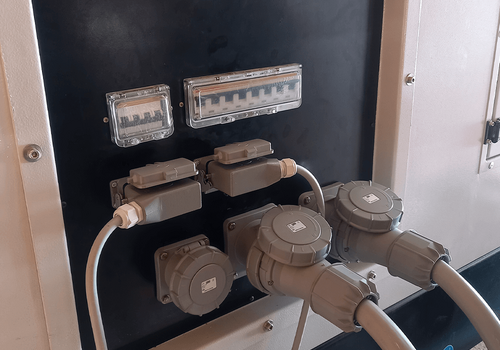 Mobiles Notstromaggregat - Leuchtturmprojekt - Veranstaltungszentrum artBOX